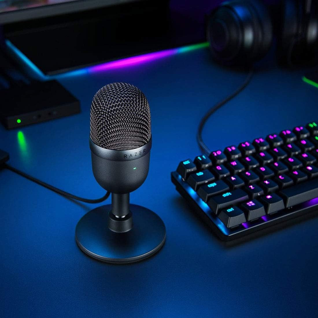 Seiren Mini USB Condenser Microphone for PC Streaming and Gaming - Professional Recording Quality with Supercardioid Pickup Pattern, Adjustable Stand, and Shock Resistance - Classic Black